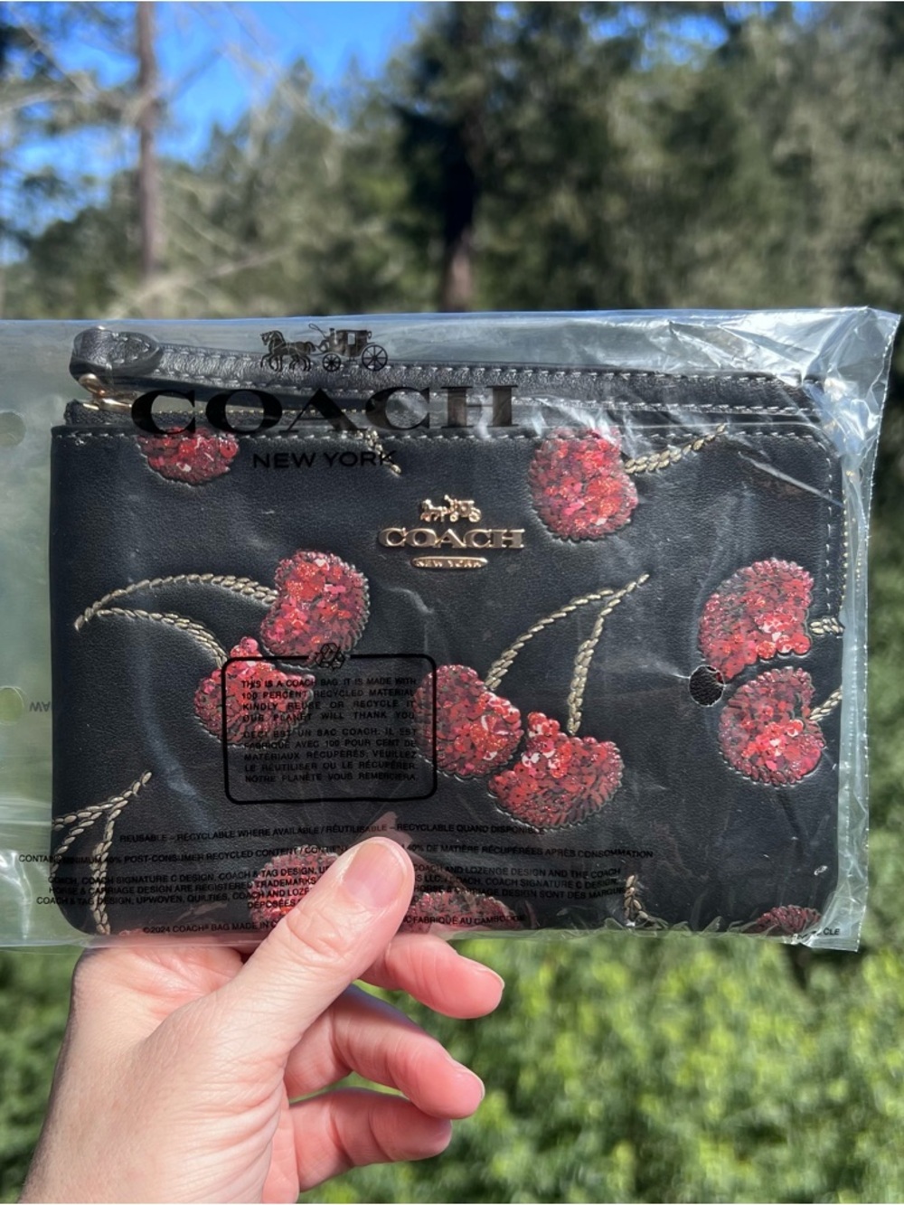 COACH Corner Zip Wristlet With Cherry Print NWT AUTHENTIC